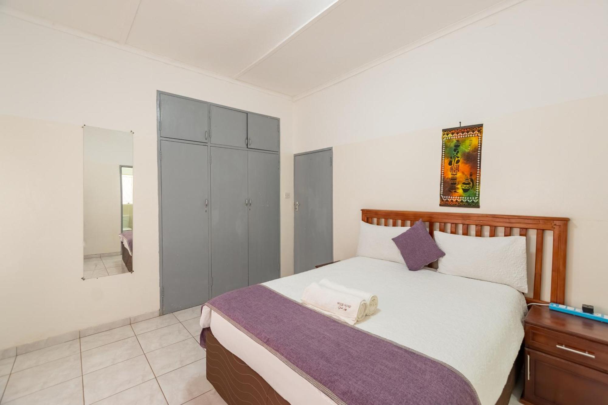 Wood Road Guest Lodge Victoria Falls Esterno foto